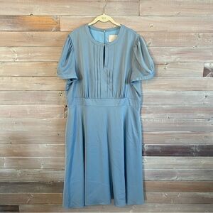 Gal Meets Glam Blue Marilyn silky dress size 20